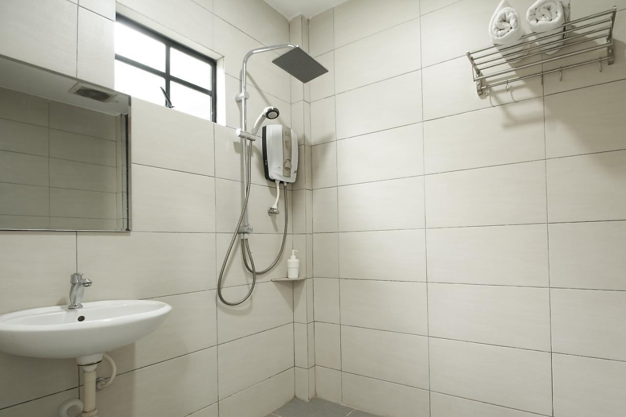 M S Hotel, Tengku Kelana Ktm Кланг Екстериор снимка